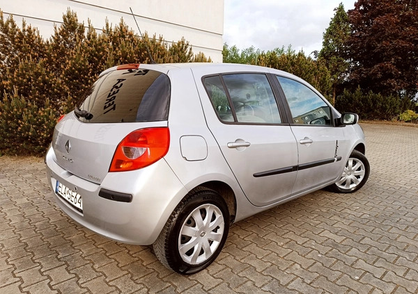 Renault Clio cena 13999 przebieg: 100000, rok produkcji 2006 z Łask małe 562